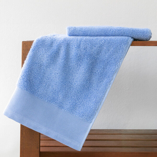 Handtuch aus 100% Bio-Baumwolle hellblau, 50x100cm