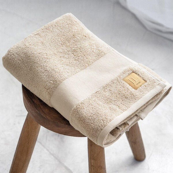 Dusch-Handtuch aus 100% Bio-Baumwolle, beige, 70x140cm